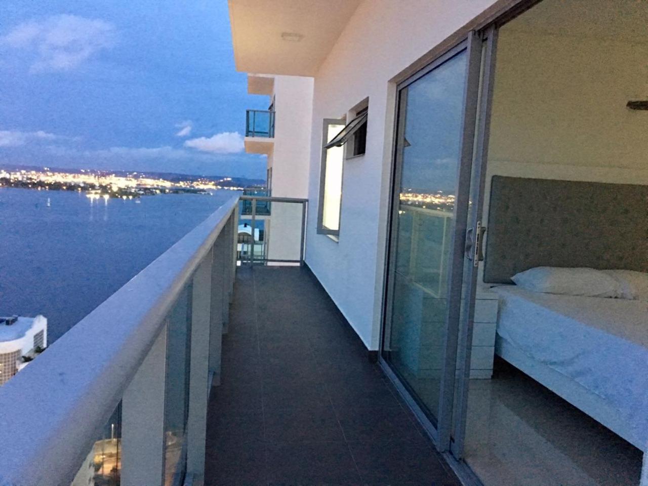 Luxuriuso Apartament Cartagena Exterior photo